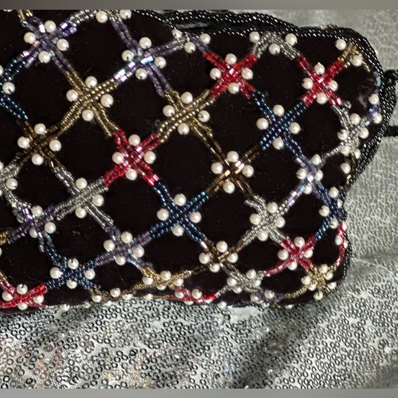 Black Beaded Crossbody Bag - Picture 5 of 16